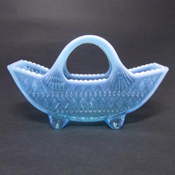 (image for) Davidson 1900s Blue Pearline Glass Prince William Bowl