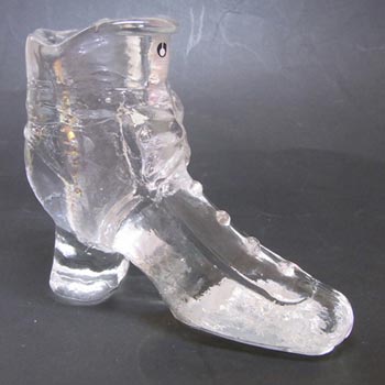 Swedish Pukeberg/Eva Englund Glass Shoe Paperweight