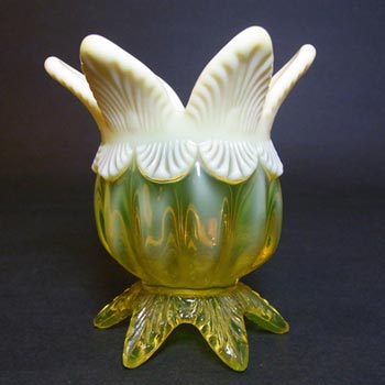 (image for) Davidson Primrose Pearline Glass 'Lady Caroline' Spill Vase