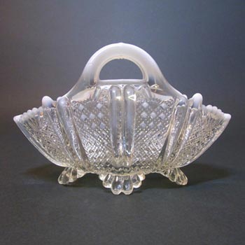 (image for) Davidson 1900's Moonshine Pearline Glass Richelieu Bowl