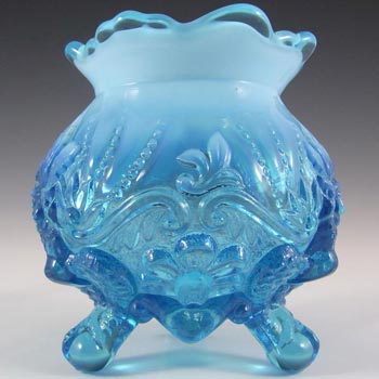 Victorian 1900's Blue Pearline Glass 'Piasa Bird' Vase