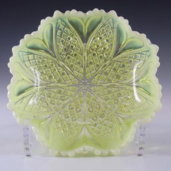(image for) Davidson Primrose Pearline Glass 6" 'William & Mary' Bowl