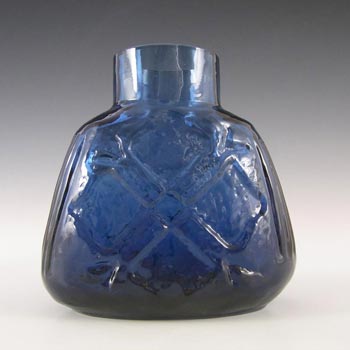 (image for) Wedgwood/Stennett-Willson Blue Glass 'Snowflake' Vase