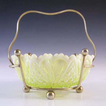 (image for) Davidson Primrose Pearline Glass Bowl & Silver Plated Stand