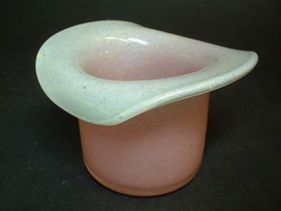 (image for) Vasart Signed Pink & Green Mottled Glass Bowl B015